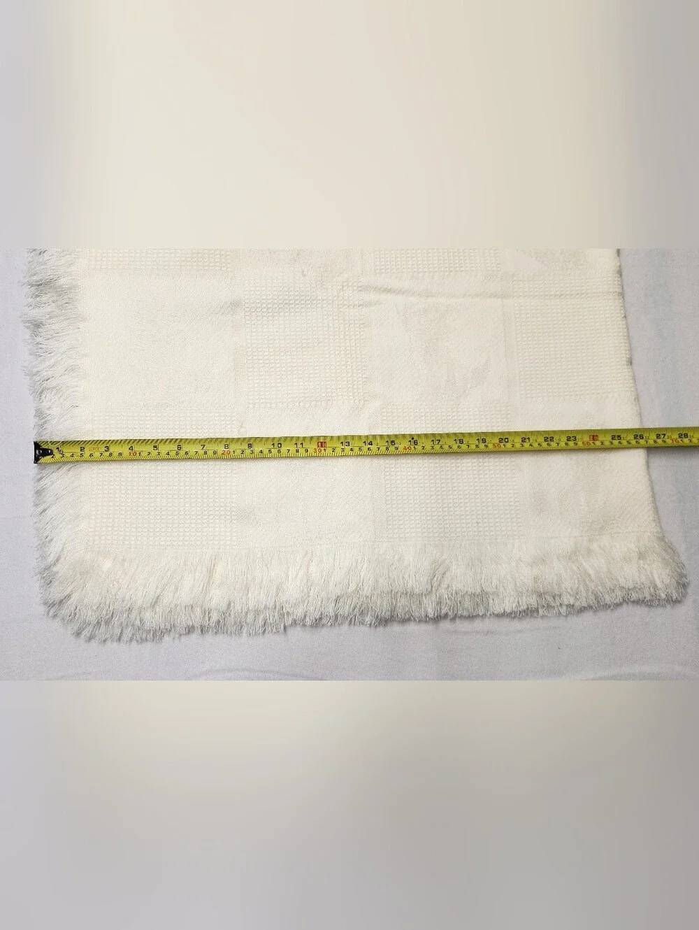 Vintage Ivory Waffle Knit Baby Blanket - Woven Cat Motif & Soft Fringe Throw